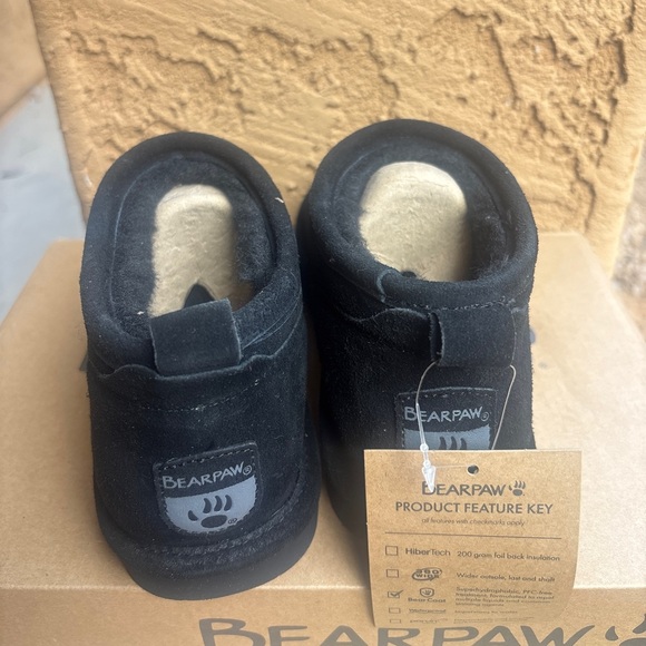 BEARPAW Women's Super Shorty Ankle Boot Black Size 6 new in box - Picture 4 of 8